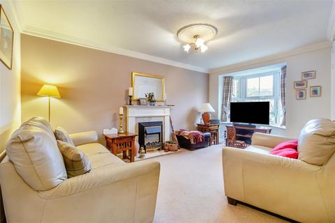 3 bedroom detached house for sale, Bird Close, Mansfield