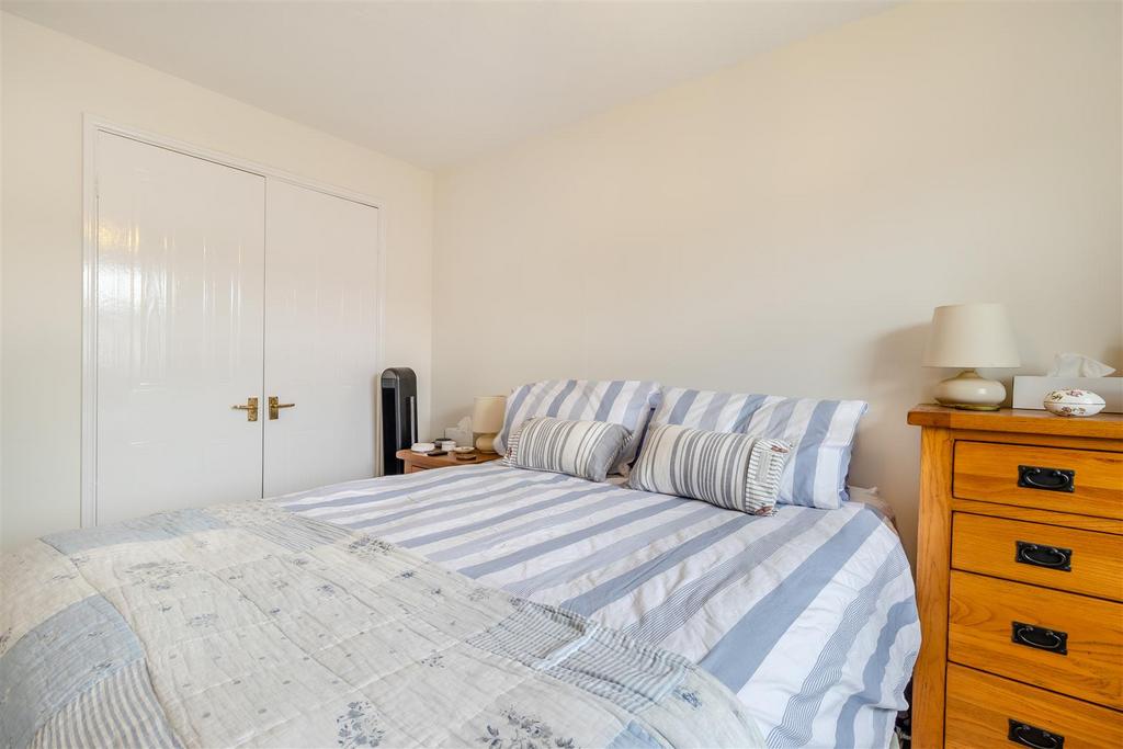 8618819-interior06.jpg