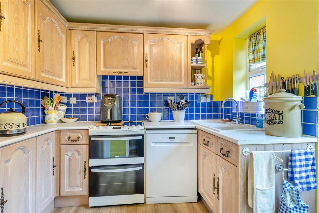 8618819-interior09.jpg