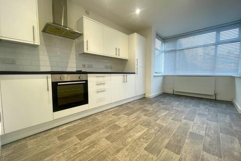 undefined, Broadway, Horsforth, Leeds, West Yorkshire, LS18