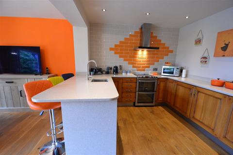 4 bedroom house for sale, Grange Road, Shrewsbury