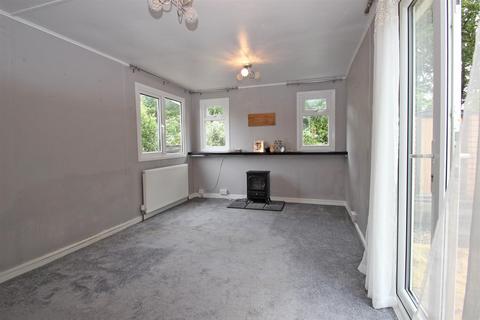 2 bedroom mobile home for sale, Folly Lane, East Cowes