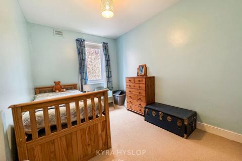 95 Old Tiverton Road, Exeter, EX4 6LQ