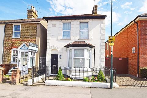 3 bedroom detached house for sale, Orchard Street, Gillingham