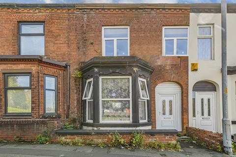 3 bedroom terraced house for sale, Greenacres Road, Oldham OL4