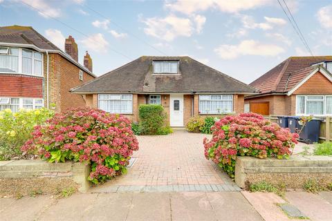 4 bedroom detached bungalow for sale, Seamill Park Crescent, Worthing BN11