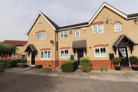 2 bedroom terraced house to rent, Timbers Close, Great Notley, Braintree