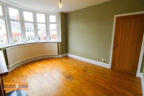 3 bedroom semi-detached house for sale, Milgreen Avenue, Stoke-On-Trent ST1