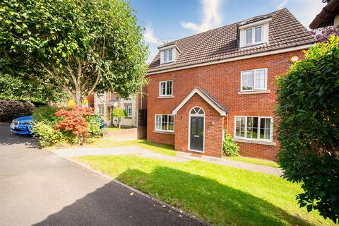 5 bedroom detached house for sale, Campden Grove, Hatton Park, Warwick