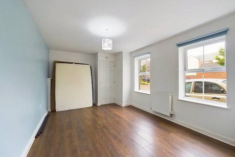 2 bedroom apartment for sale, St. Mawgan Street Kingsway, Quedgeley, Gloucester, Gloucestershire, GL2