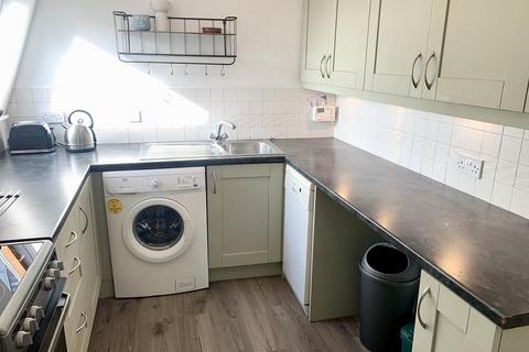 2 bedroom flat to rent, Netherkirkgate, Top Floor, AB10