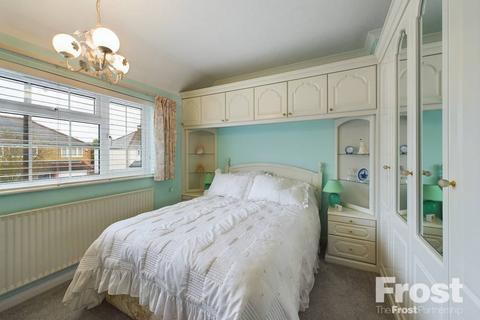2 Grove Crescent, Feltham, TW13 6LY