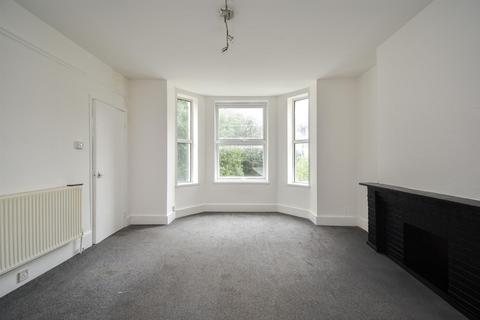 1 bedroom flat for sale, Quarry Crescent, Hastings