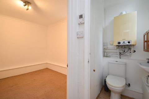 1 bedroom flat for sale, Quarry Crescent, Hastings