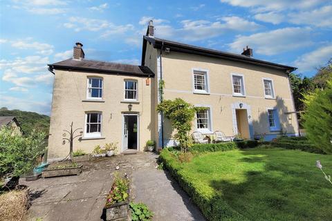 6 bedroom property with land for sale, Whitemill, Carmarthen