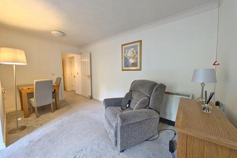 1 bedroom apartment for sale, Fitzwilliam Court, Ecclesall, S11 9GE