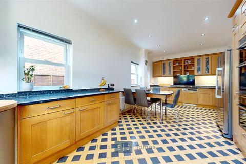 undefined, Meadow Way, Chigwell IG7