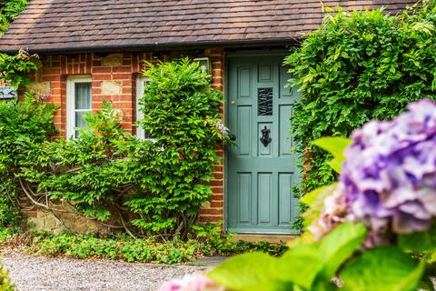 3 bedroom semi-detached house for sale, Horsham Road, Holmbury St Mary, Dorking, Surrey, RH5