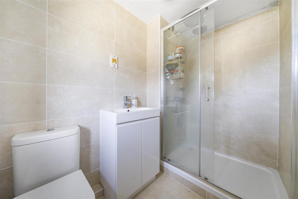 Bedroom One En-suite