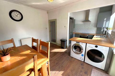 29 Devonshire Avenue, Thornton-cleveleys, FY5 4AT