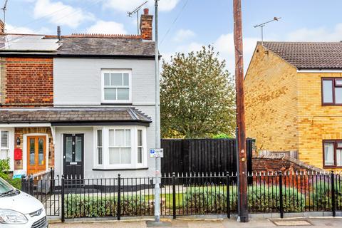 2 bedroom end of terrace house for sale, Arbour Lane, Chelmsford