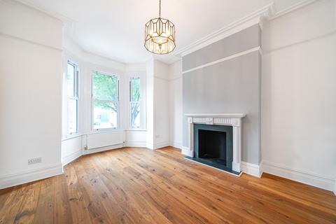 4 bedroom terraced house for sale, Wisteria Road, London