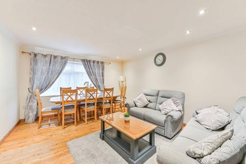 2 bedroom flat for sale, Bromley Common, Bromley, BR2