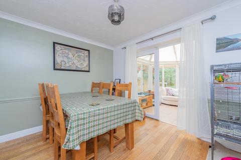 4 Corsten Drive, Shrewsbury, SY2 5TJ