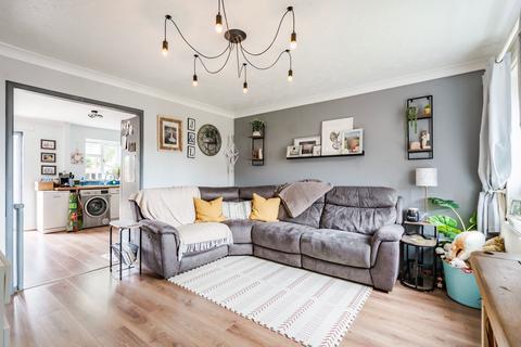 9 Bramble Close, Drayton, Norwich, NR8 6AZ