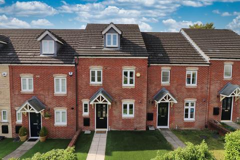 3 bedroom terraced house for sale, Yewdall Road, Leeds, West Yorkshire, LS13