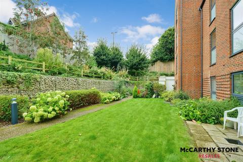 undefined, Wayfarer Place, The Dean, Alresford
