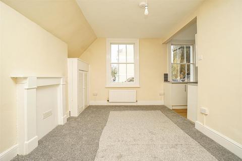 2 bedroom flat for sale, Church Road, St. Leonards-On-Sea