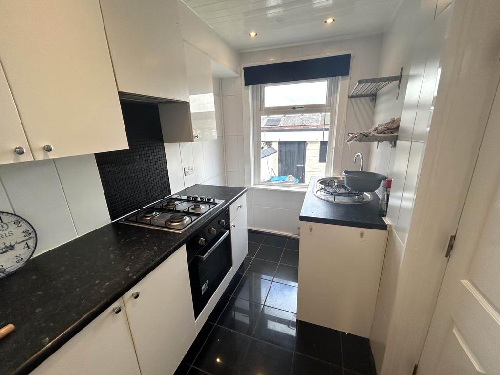 Bredbury Street, Oldham OL9 2 bed terraced house for sale £160,000