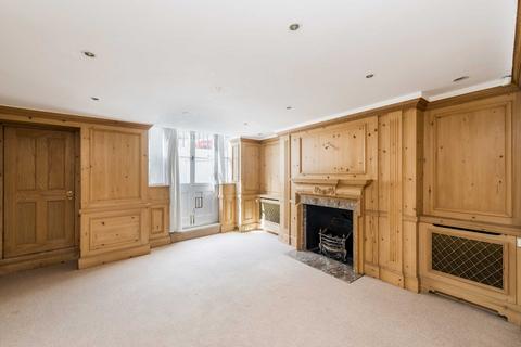 3 bedroom house to rent, Yeoman`s Row, Knightsbridge SW3