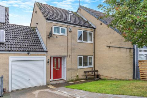 3 bedroom link detached house for sale, Rooms Fold, Churwell