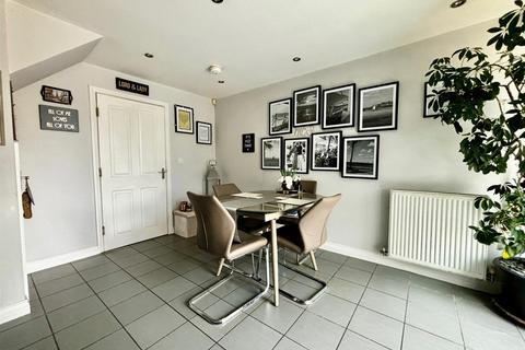 3 bedroom end of terrace house for sale, Scholars Gate, Garforth, Leeds