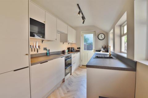 2 bedroom end of terrace house for sale, Datchet Place, Datchet