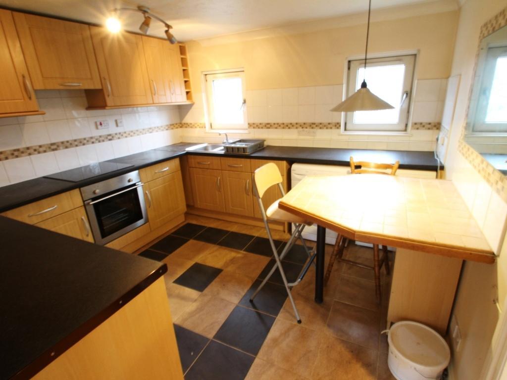 Harrowden Road, Stopsley, Luton, LU2 1 bed flat to rent £875 pcm (£202 pw)