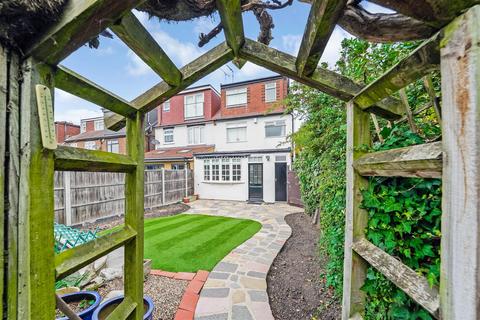 89 Brindwood Road, London, E4 8BA