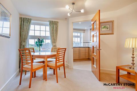 1 bedroom apartment for sale, Weighbridge Court, 301 High Street, Chipping Ongar, Essex, CM5 9FD