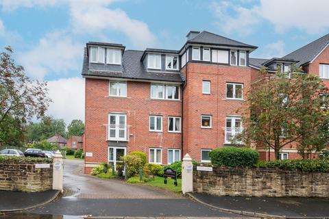 2 bedroom apartment for sale, Manor Avenue, Urmston, Manchester, M41