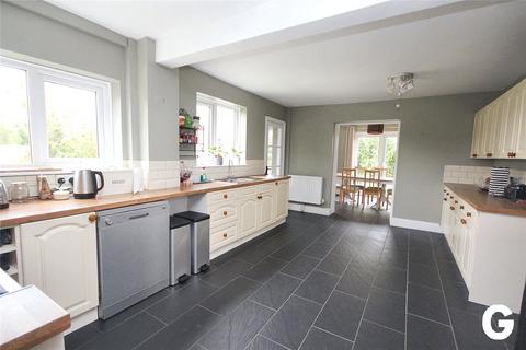 4 bedroom detached house to rent, Eastfield Lane, Ringwood, Hampshire, BH24