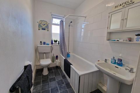 2 bedroom flat to rent, Wallasey Village, Wirral CH45