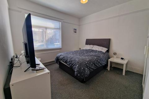 2 bedroom flat to rent, Wallasey Village, Wirral CH45