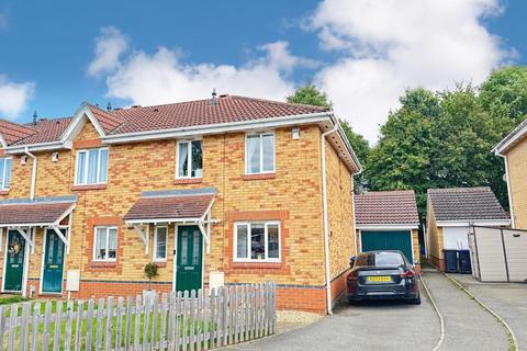 3 bedroom end of terrace house for sale, Riverstone Way, Northampton NN4