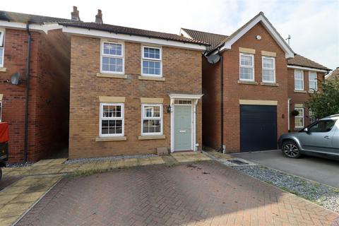 3 bedroom detached house for sale, Ash Grove, Market Weighton, York