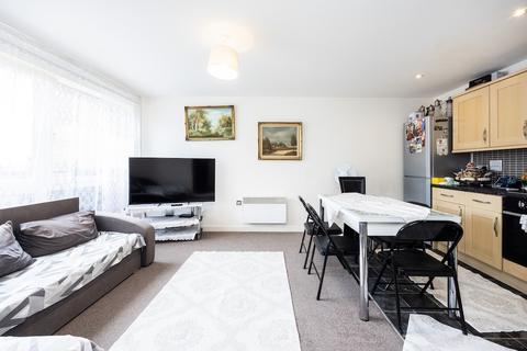 2 bedroom flat for sale, Harry Zeital Way, London E5