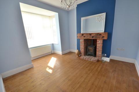 2 bedroom semi-detached house for sale, East End Road, Hull HU12