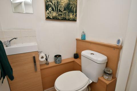 47 Sanctuary Way, Grimsby, DN37 9RU