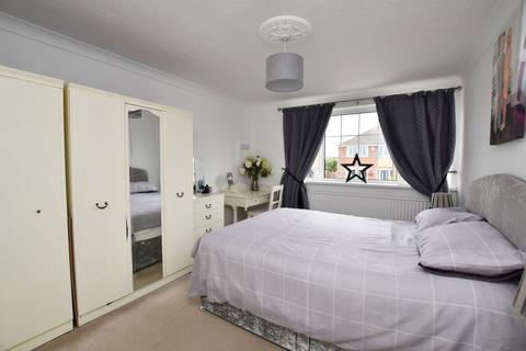 47 Sanctuary Way, Grimsby, DN37 9RU